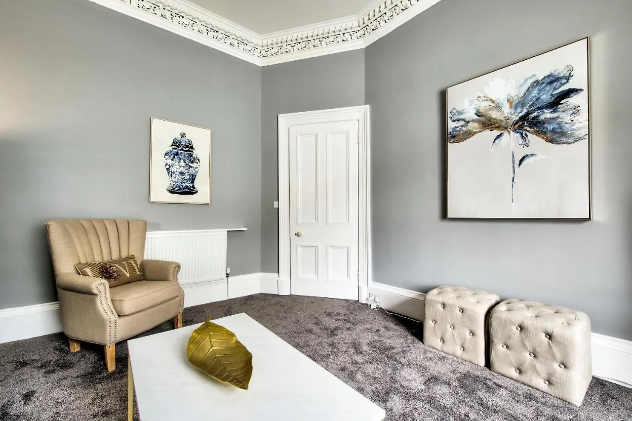 Lothian Road - Perfect City Centre Location. Edinburgh